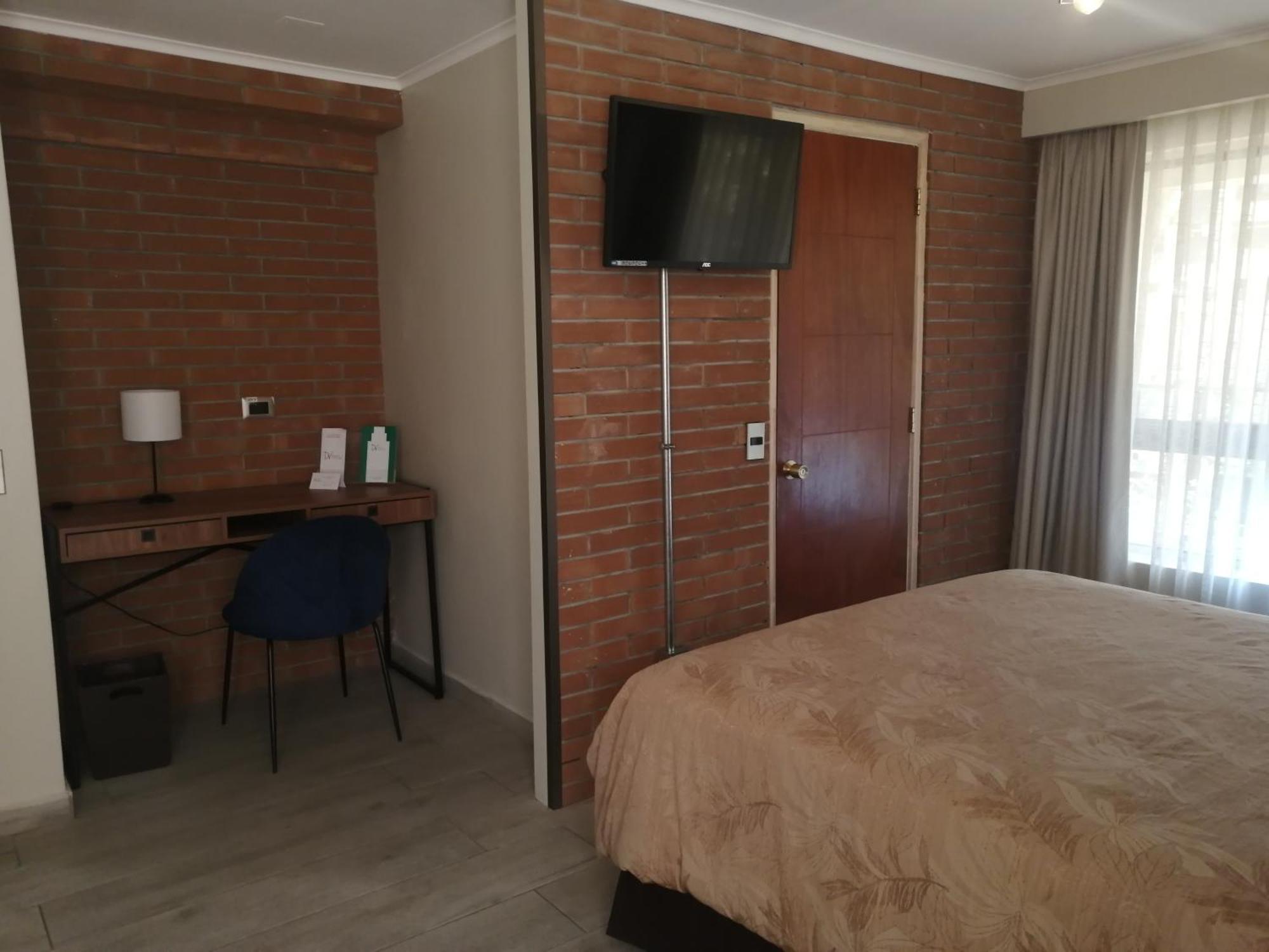 Hotel Diego De Velazquez Santiago Eksteriør bilde
