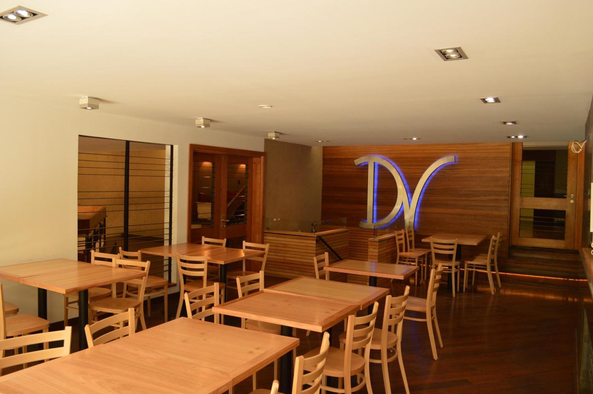 Hotel Diego De Velazquez Santiago Eksteriør bilde